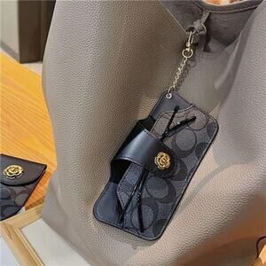 Soft Leather Sunglasses Bag, Travel Sunglass Holder Eyeglass Case